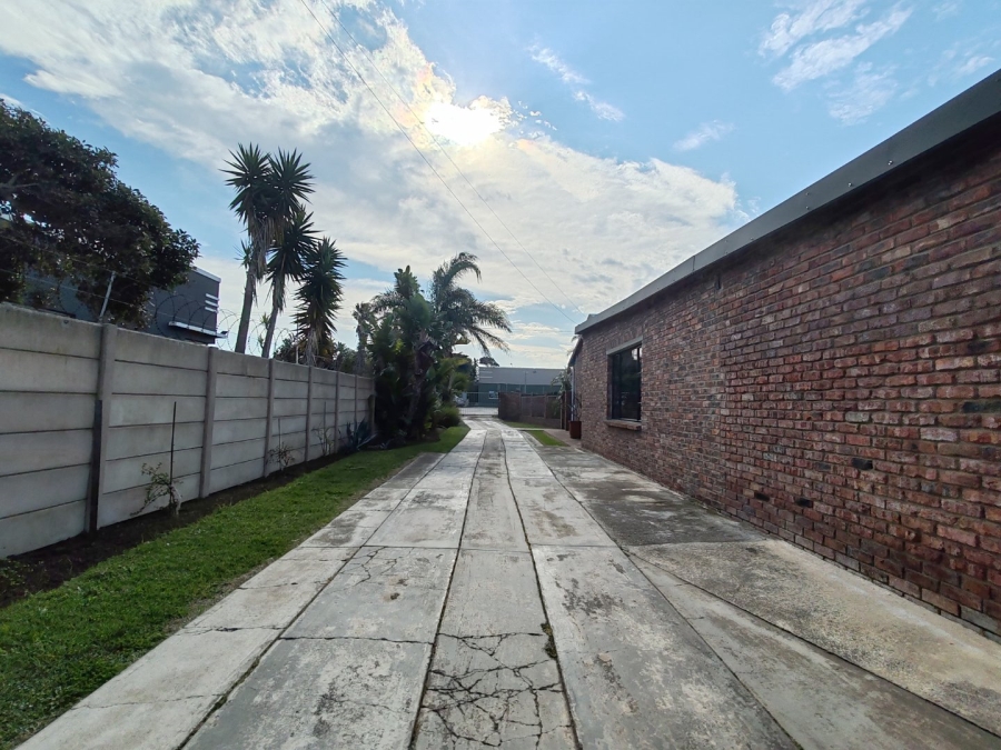  Bedroom Property for Sale in Newton Park Eastern Cape